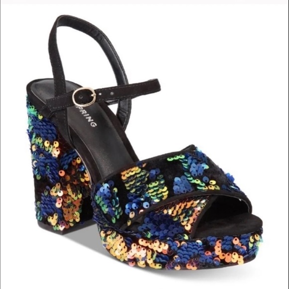 Call it spring Sequin platforms - Picture 5 of 5